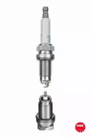 7742 NGK Свеча зажигания 7742 NGK Свеча зажигания