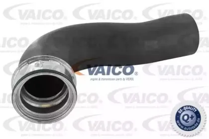 V10-2699 VAICO Трубка нагнетаемого воздуха V10-2699 VAICO Трубка нагнетаемого воздуха