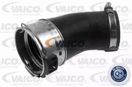 V10-2832 VAICO Трубка нагнетаемого воздуха V10-2832 VAICO Трубка нагнетаемого воздуха