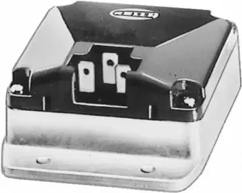 5DR 004 243-031 HELLA Регулятор генератора 5DR 004 243-031 HELLA Регулятор генератора