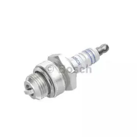 0241350505 BOSCH Свеча зажигания 0241350505 BOSCH Свеча зажигания