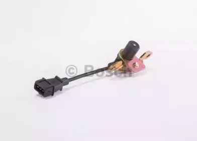 0 261 210 137 BOSCH Датчик импульсов 0 261 210 137 BOSCH Датчик импульсов