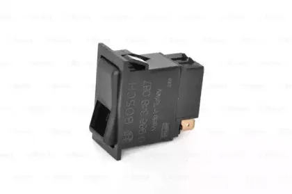 0986348067 BOSCH Переключатель указателей поворота 0986348067 BOSCH Переключатель указателей поворота