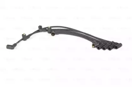 0 986 356 718 BOSCH Комплект проводов зажигания 0 986 356 718 BOSCH Комплект проводов зажигания