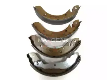 19-0334 MAXGEAR Комплект тормозных колодок 19-0334 MAXGEAR Комплект тормозных колодок