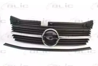 6502-07-5040990P BLIC Решетка радиатора 6502-07-5040990P BLIC Решетка радиатора