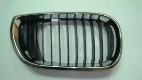 004-08-402 LORO Решетка радиатора 004-08-402 LORO Решетка радиатора