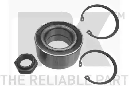 754106 NK Комплект подшипника ступицы колеса
