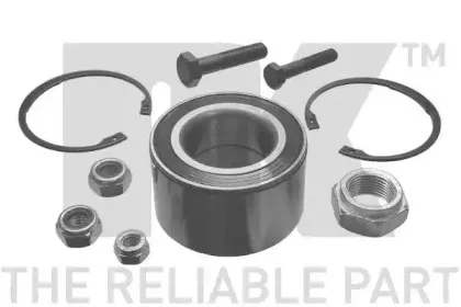 754703 NK Комплект подшипника ступицы колеса