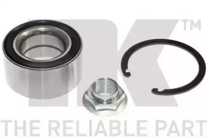 754815 NK Комплект подшипника ступицы колеса