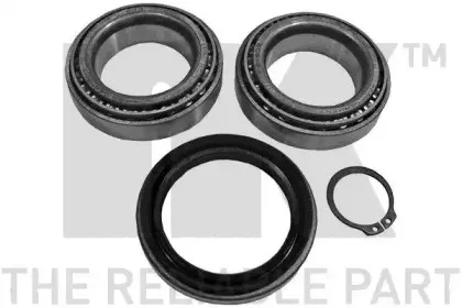 755201 NK Комплект подшипника ступицы колеса