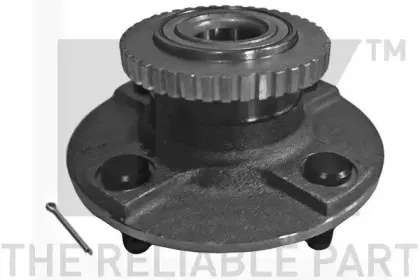 762219 NK Комплект подшипника ступицы колеса