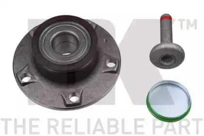 764734 NK Комплект подшипника ступицы колеса