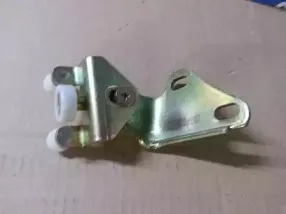 BSP21631 BUGIAD Направляющая ролика, сдвижная дверь