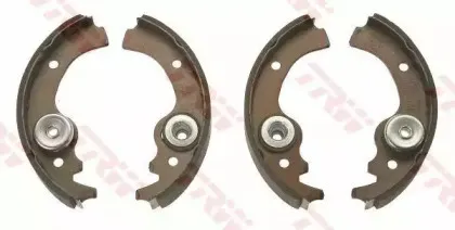 GS8233 TRW Комплект тормозных колодок