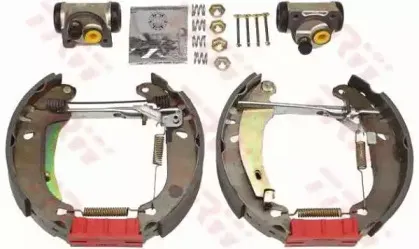GSK1021 TRW Комплект тормозных колодок