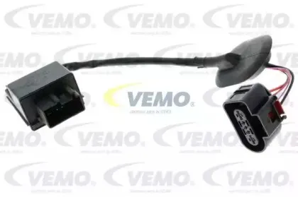 V15-71-0060 VEMO Управляющий прибор, топливный насос