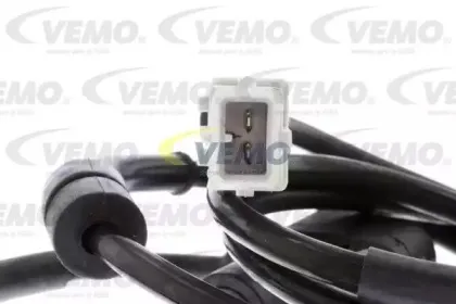 vemo-v22720083