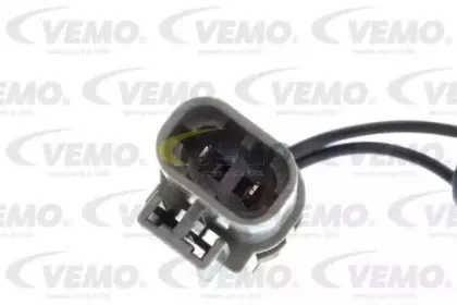 vemo-v25730045