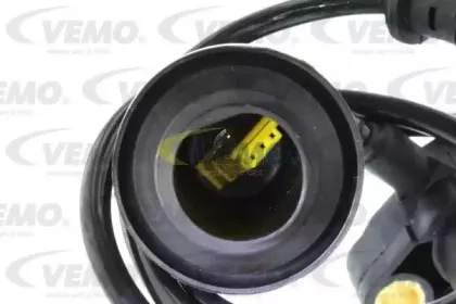 vemo-v30720131