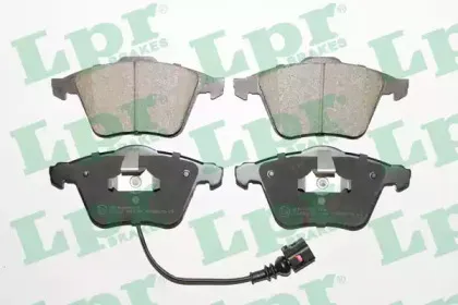 05P1384 LPR Комплект тормозных колодок, дисковый тормоз