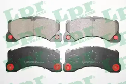 05P1738 LPR Комплект тормозных колодок, дисковый тормоз