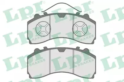 05P1777 LPR Комплект тормозных колодок, дисковый тормоз