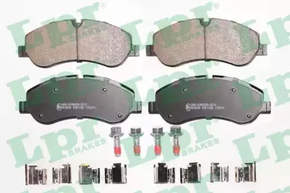 05P1786 LPR Комплект тормозных колодок, дисковый тормоз
