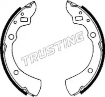 trusting-049115