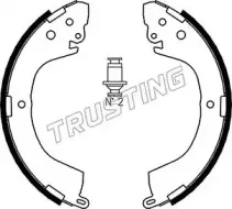 trusting-064171