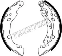trusting-088234