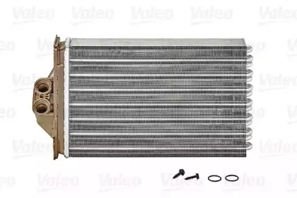 812119 VALEO Теплообменник, отопление салона