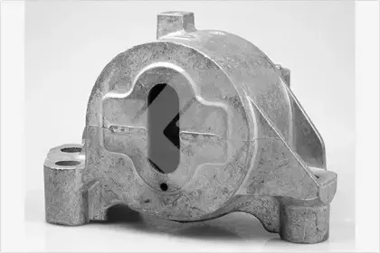 594476 HUTCHINSON Кронштейн, подвеска двигателя