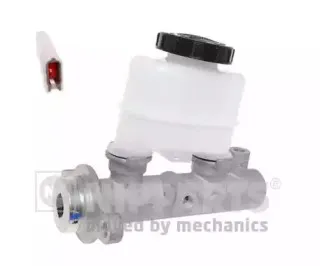J3101118 NIPPARTS Главный тормозной цилиндр