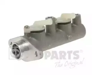 J3105030 NIPPARTS Главный тормозной цилиндр
