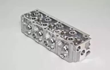 908023 AMC Головка цилиндра
