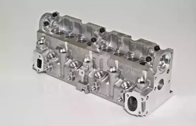 908072 AMC Головка цилиндра