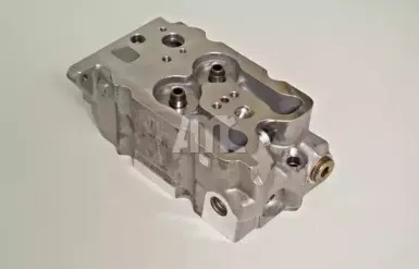 908088 AMC Головка цилиндра