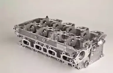 908519 AMC Головка цилиндра