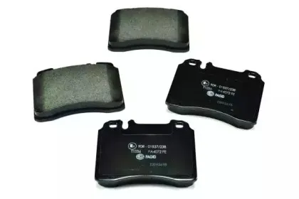 8DB 355 007-471 HELLA Комплект тормозных колодок, дисковый тормоз