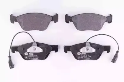 8DB 355 007-931 HELLA Комплект тормозных колодок, дисковый тормоз