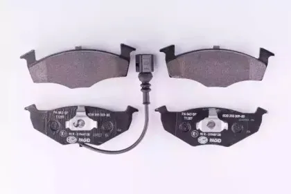 8DB 355 009-801 HELLA Комплект тормозных колодок, дисковый тормоз