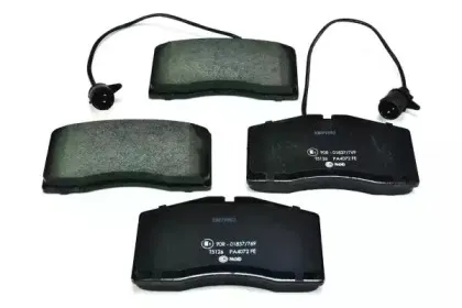 8DB 355 018-491 HELLA Комплект тормозных колодок, дисковый тормоз