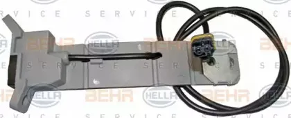 8MW 376 791-131 HELLA Кронштейн, вентилятор радиатора