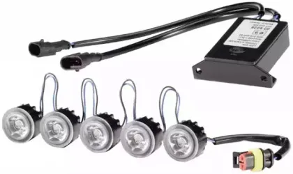 2PT 010 458-701 HELLA Комплект фар дневного освещения