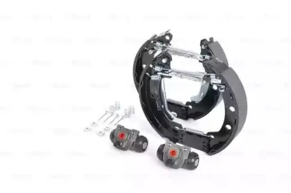 0 204 114 153 BOSCH Комплект тормозных колодок