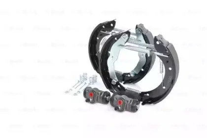 0 204 114 631 BOSCH Комплект тормозных колодок
