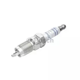 0 242 225 645 BOSCH Свеча зажигания
