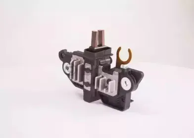 F 00M 144 139 BOSCH Регулятор генератора