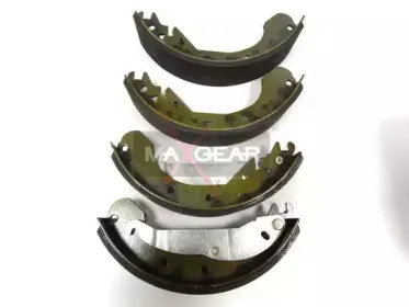 19-0332 MAXGEAR Комплект тормозных колодок